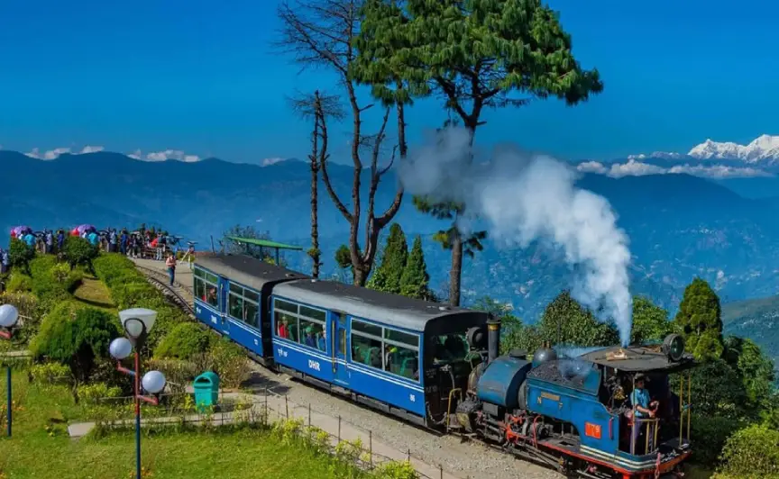 Exploring Darjeeling on Budget